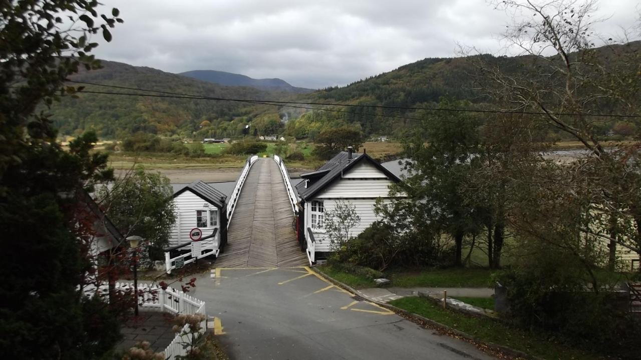 Вілла Toll Bridge House Penmaenpool Екстер'єр фото